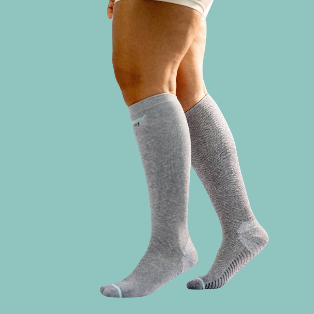 גרביי לחץ פרימיום מבמבוק עם אחיזה